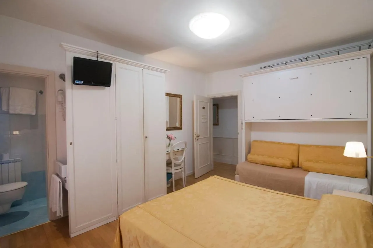 Hotel Albergo ai Tolentini Venezia Italia