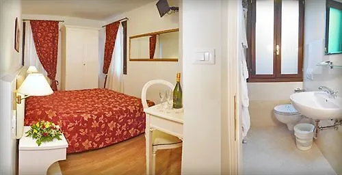 Hotel Albergo ai Tolentini Venezia Italia